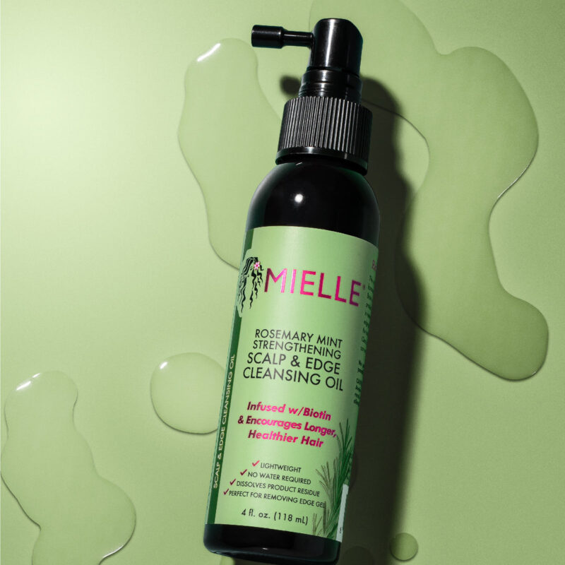 زيت الروزماري والنعناع لتنظيف فروة الرأس Mielle Rosemary Mint Scalp Cleansing Oil - Image 3